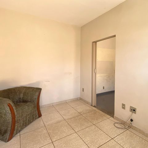 Casa para alugar com 360m², 3 quartos e 2 vagasEdícula - Sala