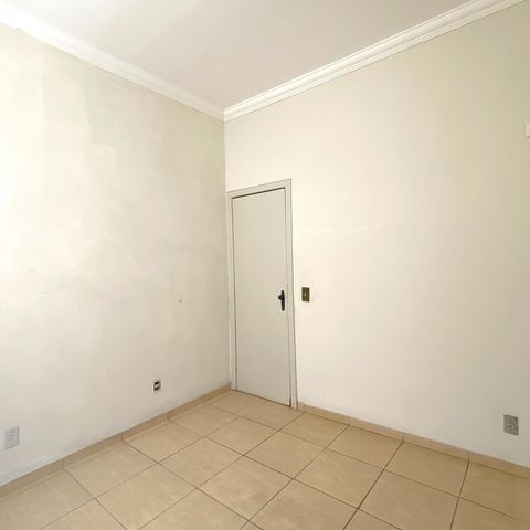 Casa para alugar com 360m², 3 quartos e 2 vagasSuíte