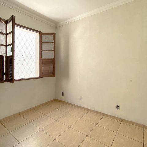 Casa para alugar com 360m², 3 quartos e 2 vagasSuíte