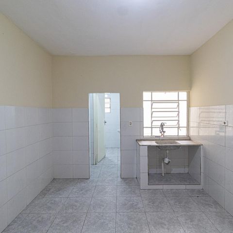 Casa para alugar com 140m², 1 quarto e sem vaga Casa para alugar com 140m², 1 quarto e sem vagaCozinha