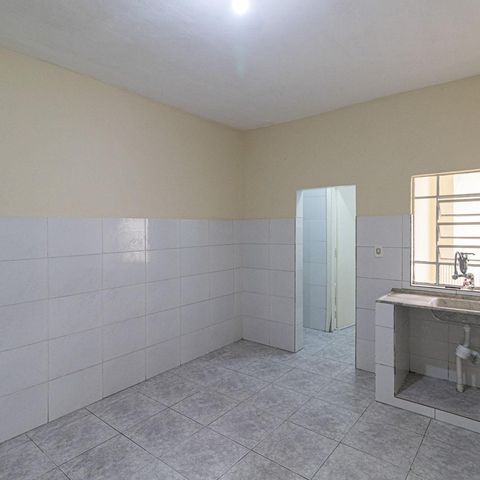 Casa para alugar com 140m², 1 quarto e sem vaga Casa para alugar com 140m², 1 quarto e sem vagaCozinha