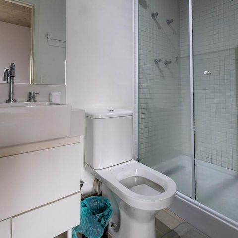 Studio para alugar com 44m², 1 quarto e sem vaga Studio para alugar com 44m², 1 quarto e sem vagaBanheiro