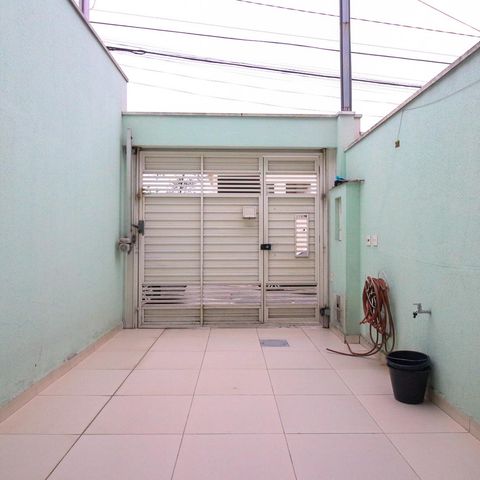 Casa à venda com 117m², 3 quartos e 3 vagas Casa à venda com 117m², 3 quartos e 3 vagasCozinha