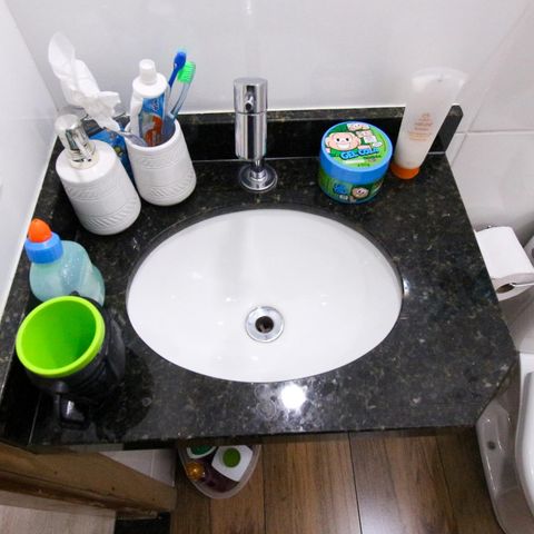 Casa à venda com 117m², 3 quartos e 3 vagas Casa à venda com 117m², 3 quartos e 3 vagasBanheiro