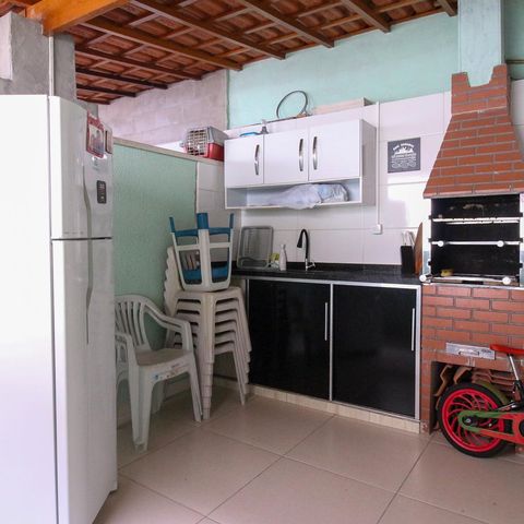 Casa à venda com 117m², 3 quartos e 3 vagas Casa à venda com 117m², 3 quartos e 3 vagasCozinha