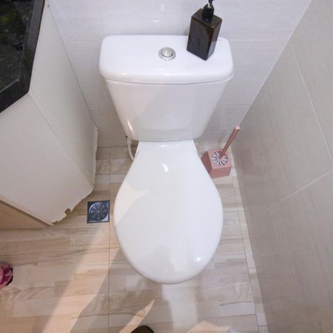 Casa à venda com 117m², 3 quartos e 3 vagas Casa à venda com 117m², 3 quartos e 3 vagasLavabo