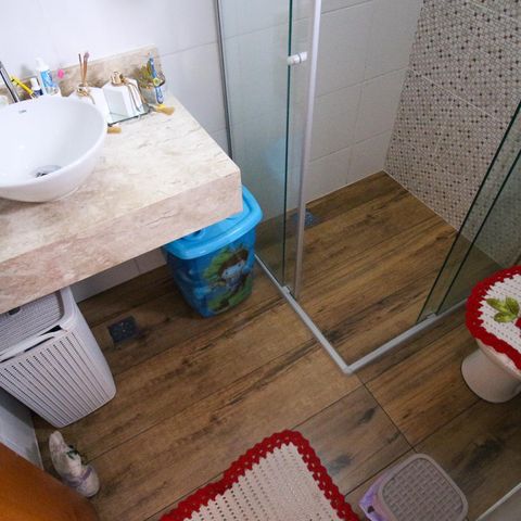 Casa à venda com 117m², 3 quartos e 3 vagas Casa à venda com 117m², 3 quartos e 3 vagasBanheiro do Quarto 2