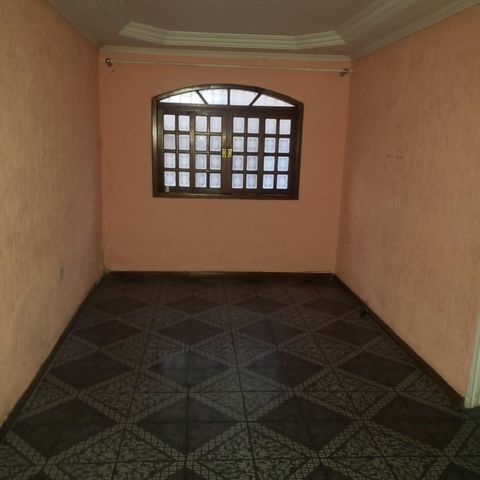 Casa à venda com 146m², 2 quartos e 4 vagas Casa à venda com 146m², 2 quartos e 4 vagasFoto 01