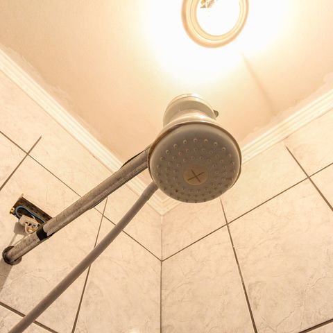 Casa à venda com 88m², 2 quartos e 1 vaga Casa à venda com 88m², 2 quartos e 1 vagaBanheiro de serviço