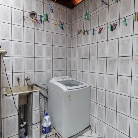 Casa à venda com 88m², 2 quartos e 1 vaga Casa à venda com 88m², 2 quartos e 1 vagaÁrea de Serviço