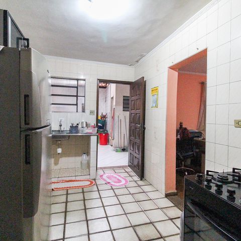 Casa à venda com 88m², 2 quartos e 1 vaga Casa à venda com 88m², 2 quartos e 1 vagaCozinha