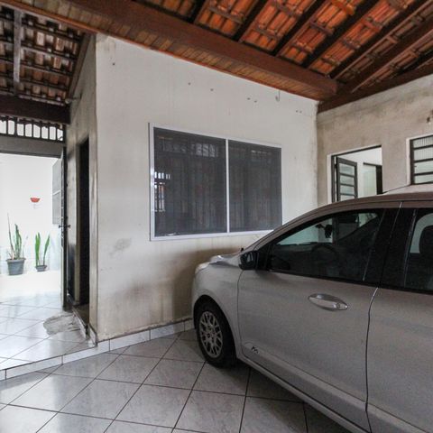 Casa à venda com 88m², 2 quartos e 1 vaga Casa à venda com 88m², 2 quartos e 1 vagaGaragem
