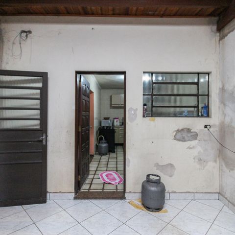 Casa à venda com 88m², 2 quartos e 1 vaga Casa à venda com 88m², 2 quartos e 1 vagaÁrea de Serviço