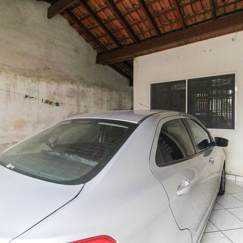 Casa à venda com 88m², 2 quartos e 1 vaga Casa à venda com 88m², 2 quartos e 1 vagaGaragem
