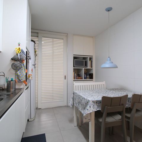 Apartamento à venda com 120m², 3 quartos e 2 vagasCozinha