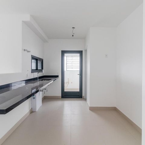 Apartamento à venda com 191m², 3 quartos e 3 vagasCozinha