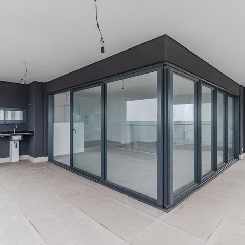 Apartamento à venda com 191m², 3 quartos e 3 vagasVaranda