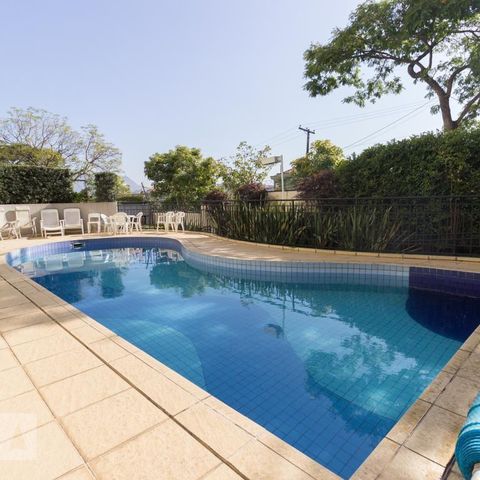 Apartamento à venda com 55m², 2 quartos e 1 vaga Apartamento à venda com 55m², 2 quartos e 1 vagaÁrea comum - Piscina