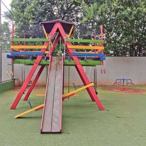 Apartamento à venda com 55m², 2 quartos e 1 vaga Apartamento à venda com 55m², 2 quartos e 1 vagaÁrea comum - Playground