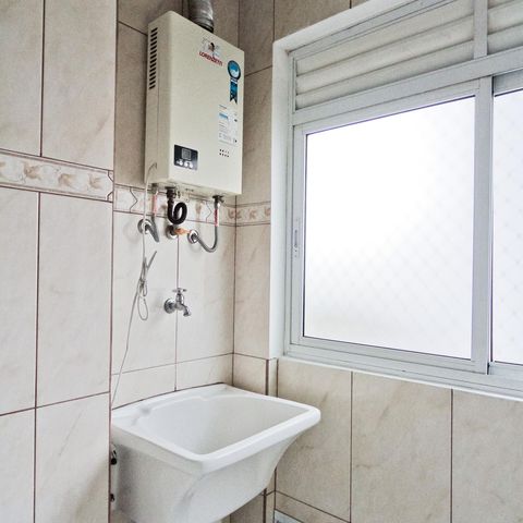 Apartamento à venda com 55m², 2 quartos e 1 vaga Apartamento à venda com 55m², 2 quartos e 1 vagaÁrea de Serviço