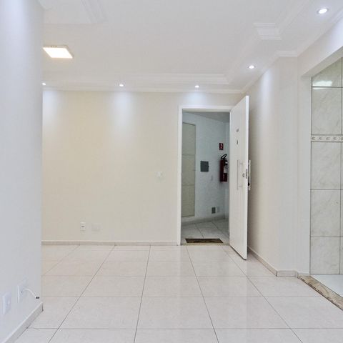 Apartamento à venda com 55m², 2 quartos e 1 vaga Apartamento à venda com 55m², 2 quartos e 1 vagaSala/Cozinha