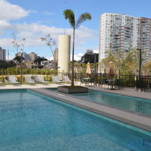 Apartamento à venda com 75m², 2 quartos e 1 vagaPiscina
