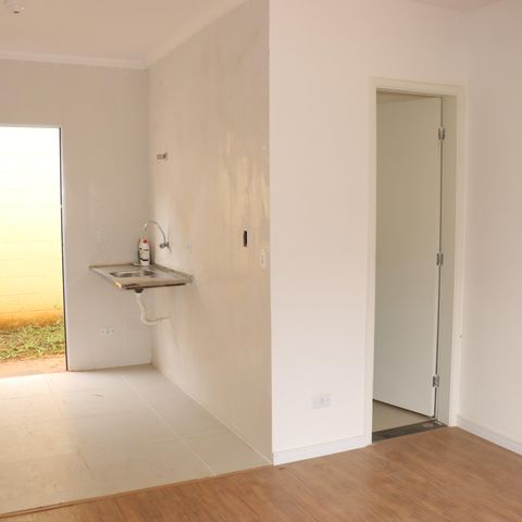Casa de condomínio para alugar com 80m², 2 quartos e 1 vagaSala