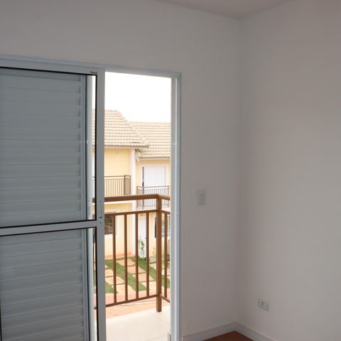 Casa de condomínio para alugar com 80m², 2 quartos e 1 vagaQuarto