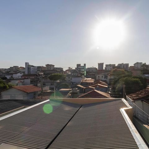 Casa à venda com 260m², 3 quartos e 2 vagas Casa à venda com 260m², 3 quartos e 2 vagasTerraço - Vista
