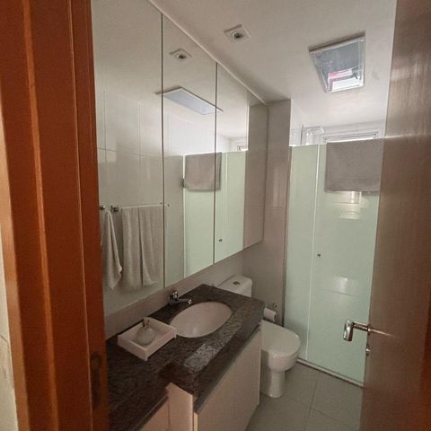 Apartamento à venda com 79m², 3 quartos e 2 vagas Apartamento à venda com 79m², 3 quartos e 2 vagasBanheiro da Suíte