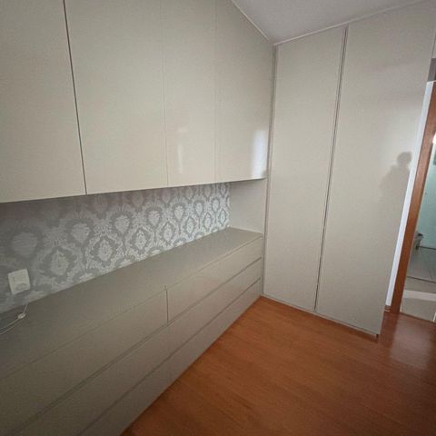 Apartamento à venda com 79m², 3 quartos e 2 vagas Apartamento à venda com 79m², 3 quartos e 2 vagasQuarto 1
