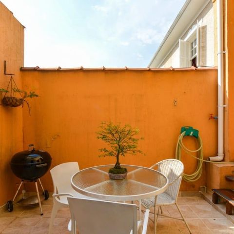 Casa à venda com 150m², 3 quartos e 2 vagas