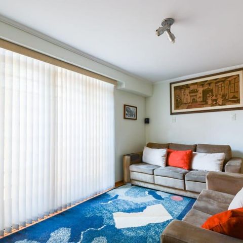 Casa à venda com 150m², 3 quartos e 2 vagas