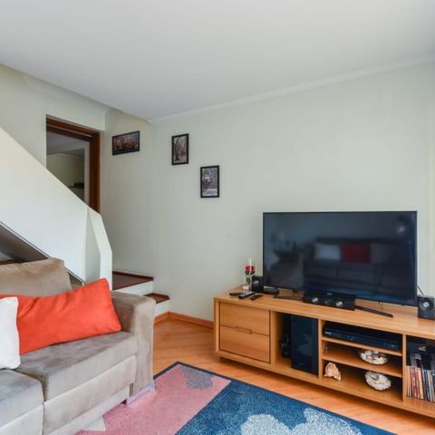 Casa à venda com 150m², 3 quartos e 2 vagas