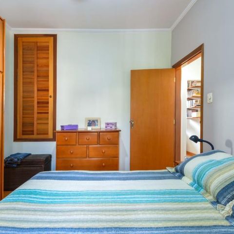 Casa à venda com 150m², 3 quartos e 2 vagas