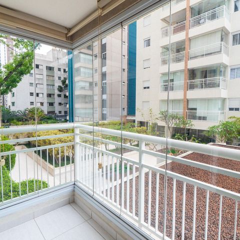 Apartamento à venda com 57m², 2 quartos e 1 vaga Apartamento à venda com 57m², 2 quartos e 1 vagaSacada da Sala