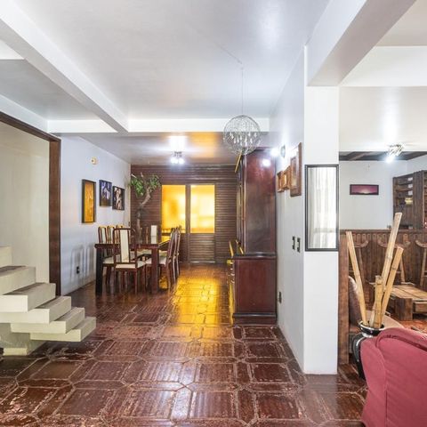 Casa à venda com 280m², 3 quartos e 3 vagas Casa à venda com 280m², 3 quartos e 3 vagasSala 2