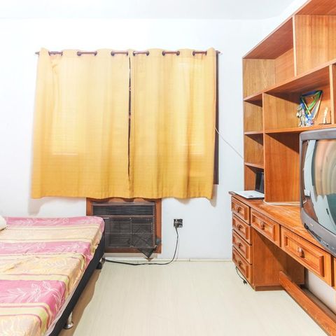 Casa à venda com 280m², 3 quartos e 3 vagas Casa à venda com 280m², 3 quartos e 3 vagasQuarto 2