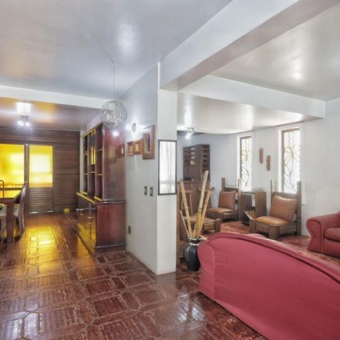 Casa à venda com 280m², 3 quartos e 3 vagas Casa à venda com 280m², 3 quartos e 3 vagasSala 2