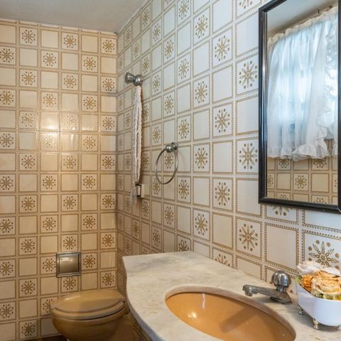 Casa à venda com 280m², 3 quartos e 3 vagas Casa à venda com 280m², 3 quartos e 3 vagasBanheiro do Quarto 2