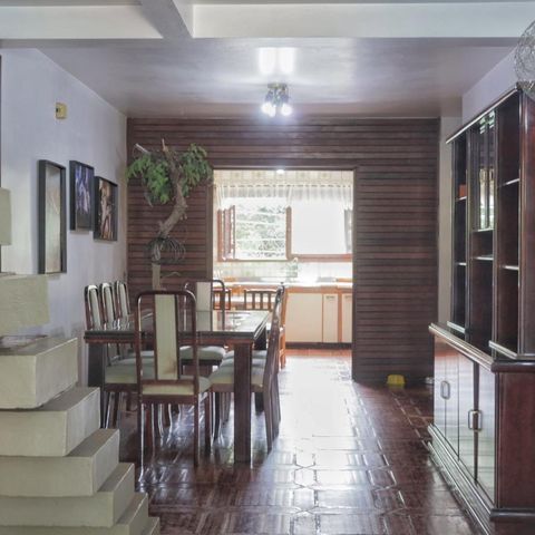 Casa à venda com 280m², 3 quartos e 3 vagas Casa à venda com 280m², 3 quartos e 3 vagasCozinha