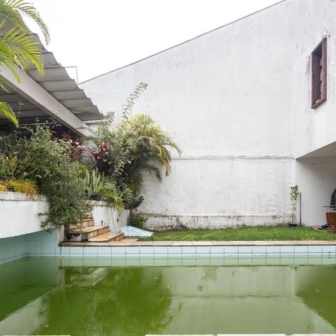Casa à venda com 280m², 3 quartos e 3 vagas Casa à venda com 280m², 3 quartos e 3 vagasÁrea comum