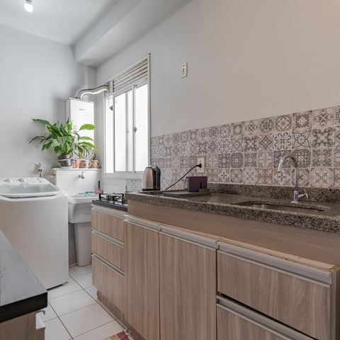 Apartamento à venda com 67m², 2 quartos e 1 vaga Apartamento à venda com 67m², 2 quartos e 1 vagaCozinha e Área de Serviço