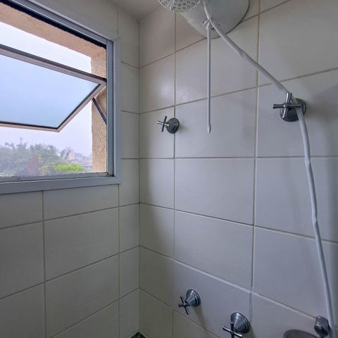 Apartamento à venda com 57m², 2 quartos e 1 vaga Apartamento à venda com 57m², 2 quartos e 1 vagaBanheiro da Suíte