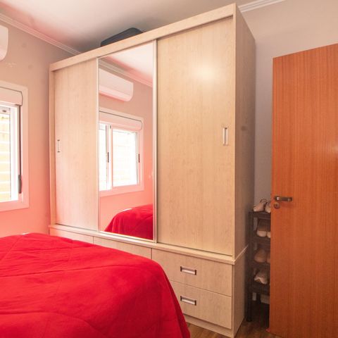Casa à venda com 150m², 3 quartos e 5 vagas Casa à venda com 150m², 3 quartos e 5 vagasQuarto 2