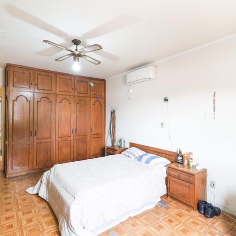 Casa à venda com 114m², 2 quartos e 2 vagas Casa à venda com 114m², 2 quartos e 2 vagasQuarto 1
