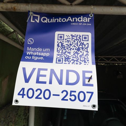 Casa à venda com 114m², 2 quartos e 2 vagas Casa à venda com 114m², 2 quartos e 2 vagasPlaca