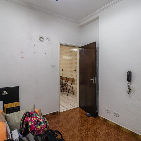 Casa à venda com 161m², 3 quartos e 7 vagasCopa