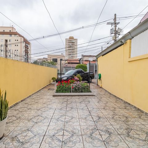 Casa à venda com 161m², 3 quartos e 7 vagasÁrea Externa