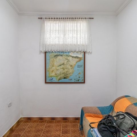 Casa à venda com 161m², 3 quartos e 7 vagasCopa
